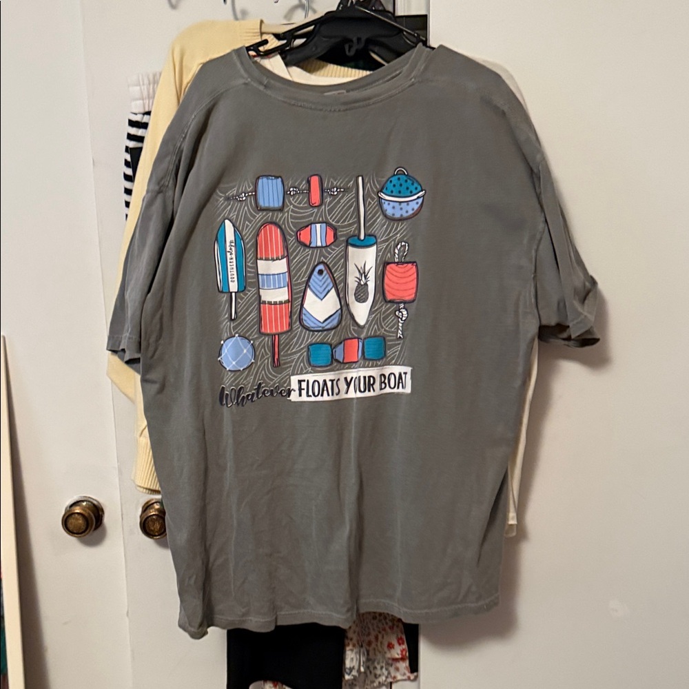Float Graphic Gray Short Sleeve Tee